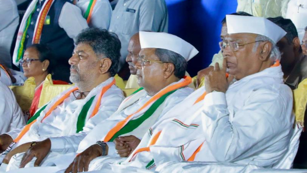 Mallikarjun Kharge Statement Sparks Buzz on Karnataka CM Change High Command Mallikarjun Kharge Statement Sparks Buzz on Karnataka CM Change High Command