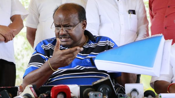 HD Kumaraswamy If There Is Dry Land In Kanakapura Let s Make A Township There