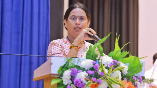 Gruha Lakshmi Scheme Loan Of Up To Rs 3 Lakh Will Be Available From Society Lakshmi Hebbalkar Gruha Lakshmi Scheme Loan Of Up To Rs 3 Lakh Will Be Available From Society Lakshmi Hebbalkar