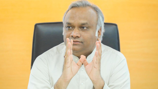 BJP vs Congress Priyank Kharge Counters MLA Purchase Allegations Karnataka Politics BJP vs Congress Priyank Kharge Counters MLA Purchase Allegations Karnataka Politics