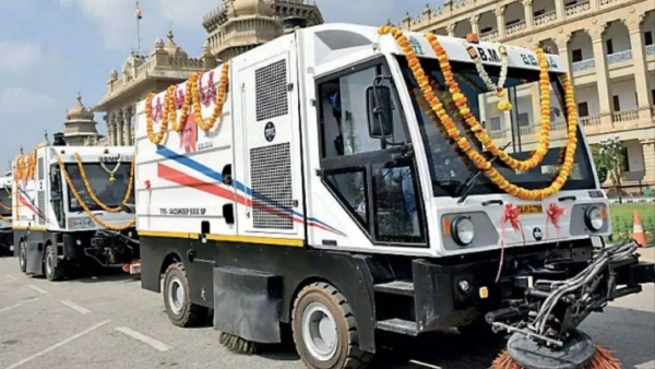 Ashoka Slams Karnataka Govt 613 Crore Sweeping Machine Deal Compared To Commonwealth Scam Ashoka Slams Karnataka Govt 613 Crore Sweeping Machine Deal Compared To Commonwealth Scam