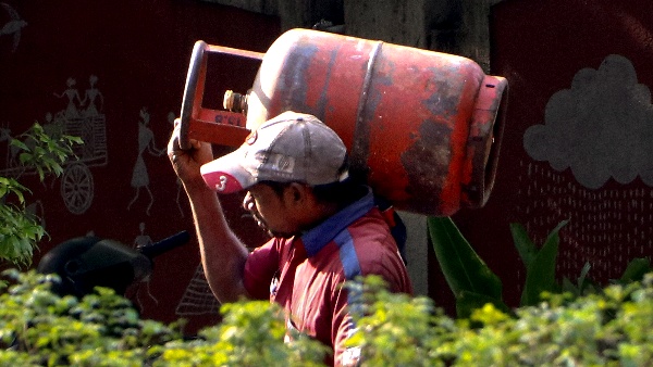 New LPG Connection Under PMUY Eligibility Required Documents Application Process Explained