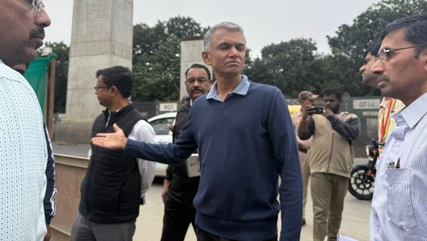 Delay In Nagavara-Bagalur Cross Metro work Minister slams officials Delay In Nagavara-Bagalur Cross Metro work Minister slams officials