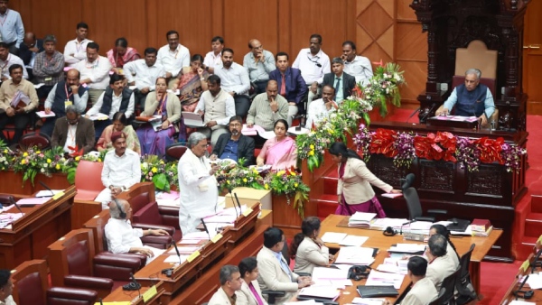 Siddaramaiah Response on filling 2 84 881 vacant posts in the state