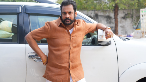 Actress Beauty Is In Saree Not Revealing Clothes Telugu Actor Sivaji Sparks Controversy