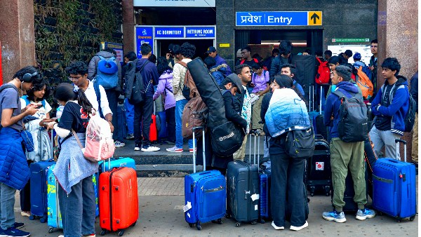 Train Fare Hike Announced Revised Ticket Prices Effective December 26 Raillway New Updates Train Fare Hike Announced Revised Ticket Prices Effective December 26 Raillway New Updates