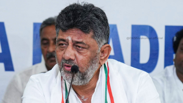DK Shivakumar said he has more experience in politics than Kumaraswamy