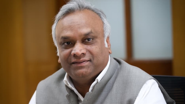 Action will be taken to resolve the technical issue in E-Swathu application submission Priyank Kharge