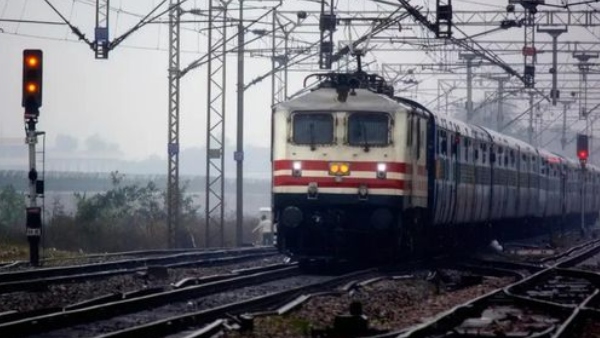 Holi 2026 Passengers