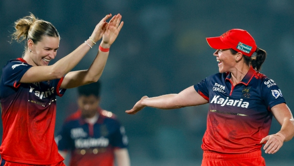 WPL 2026 RCB Royal Challengers Bengaluru Qualify Directly for Final Who Will Be Their Opponent WPL 2026 RCB Royal Challengers Bengaluru Qualify Directly for Final Who Will Be Their Opponent