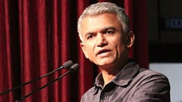 Karnataka Activates Emergency Response as Airspace Closures Strand Passengers in Middle East Karnataka Activates Emergency Response as Airspace Closures Strand Passengers in Middle East