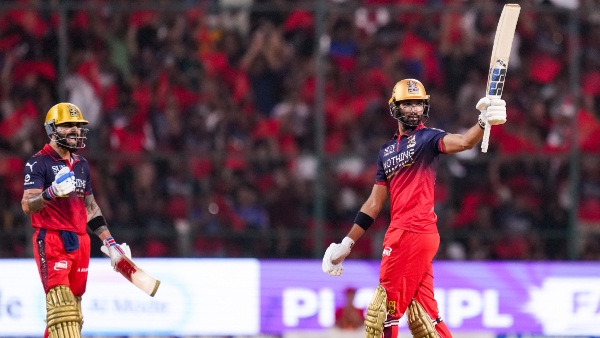 RCB IPL 2026 Virat Kohli Kannadiga Padikkal Star as Bengaluru Beat Gujarat Titans by 5 Wickets