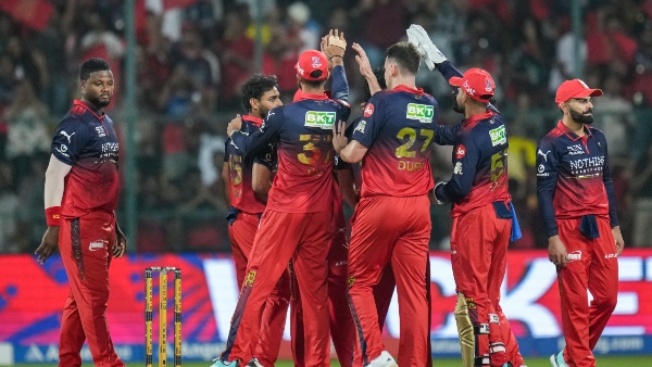 Royal Challengers Bengaluru Playing XI vs MI Venkatesh Iyer Likely to Replace Devdutt Padikkal