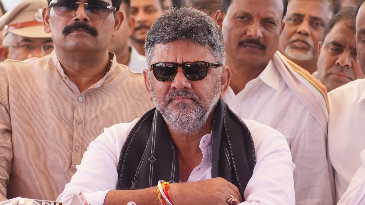 ತಮಿಳುನಾಡು ಶಾಸಕರು ಬೆಂಗಳೂರು ರೆಸಾರ್ಟ್‌ಗೆ ಬಂದಿಲ್ಲ: ಸ್ಪಷ್ಟನೆ ಕೊಟ್ಟ ಡಿ.ಕೆ.ಶಿವಕುಮಾರ್‌