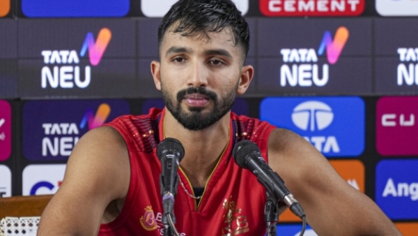 IPL 2026 RCB Star Devdutt Padikkal Praises Vaibhav Sooryavanshi Says Copying Others Is Foolish