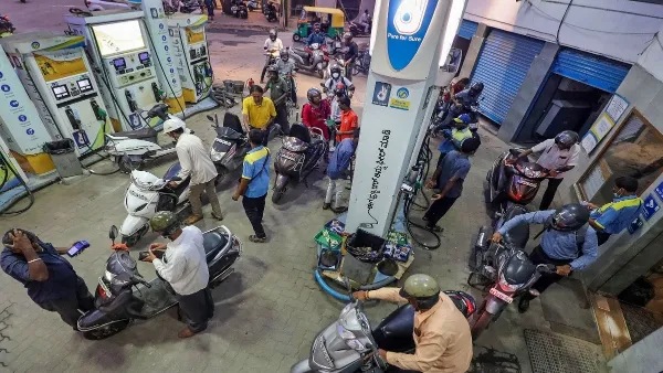 Karnataka Tightens Fuel Sale Karnataka Tightens Fuel Sale