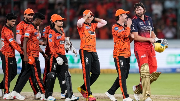 RCB Lose to Sunrisers Hyderabad by 55 Runs but Seal Top-Two Finish in IPL 2026 Know details