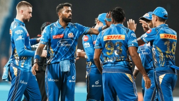 RCB vs MI IPL 2026 Will Hardik Pandya Play Against RCB Mumbai Indians Give Big Update Know detail