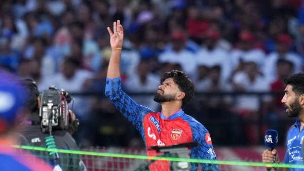 Shreyas Iyer Reacts After PBKS Defeat Vs Mumbai Big Statement on Royal Challengers Bengaluru Match
