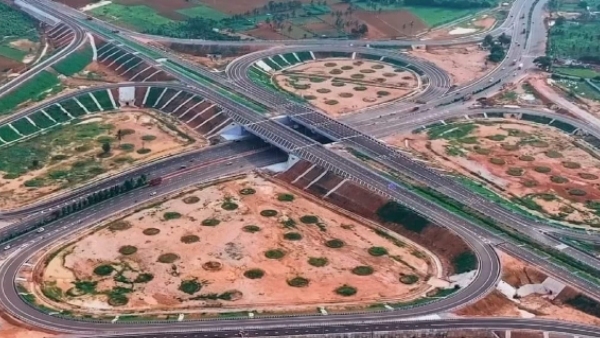 Bengaluru-Chennai Expressway Update 25 Km Andhra Pradesh Stretch Opens for Traffic Know details
