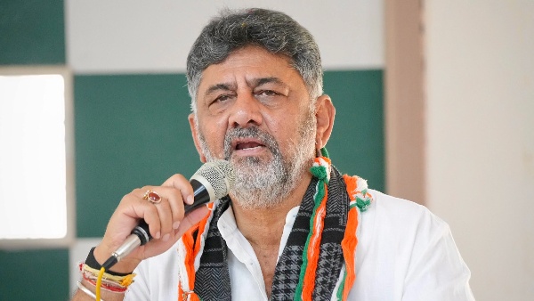 DK Shivakumar Swearing In