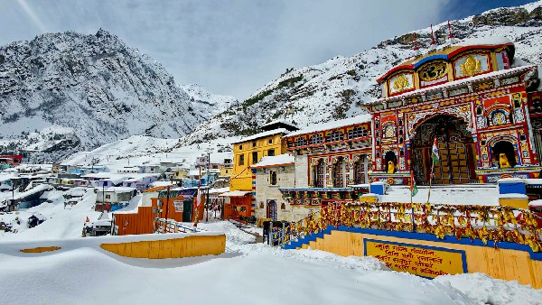 Badrinath Temple Donation Row Badrinath Temple Donation Row