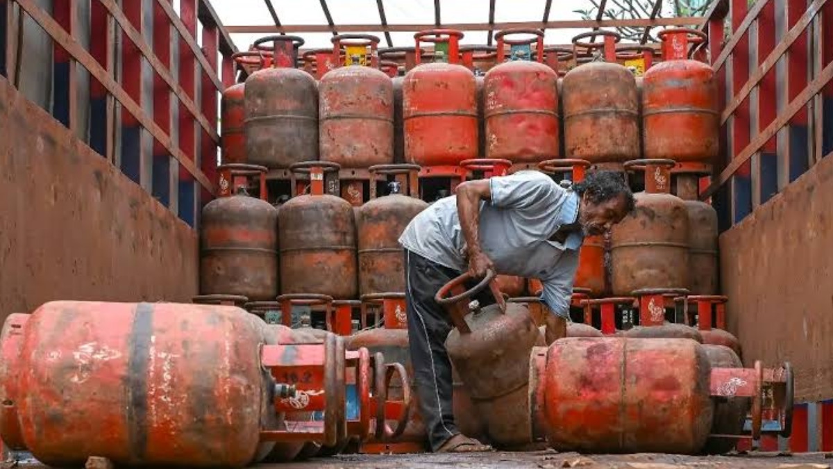 LPG: ಅಕ್ಟೋಬರ್ 1ರಿಂದ ಎಲ್‌ಪಿಜಿ ಬುಕಿಂಗ್ ನಿಯಮದಲ್ಲಿ ಮಹತ್ವದ ಬದಲಾವಣೆ