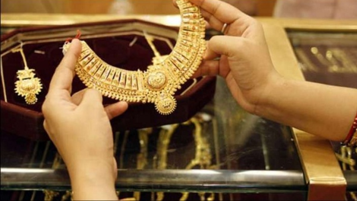 Gold Price: ಬಂಗಾರ ಬೆಲೆ ಭರ್ಜರಿ ಇಳಿಕೆ: ಇಲ್ಲಿದೆ ಅಕ್ಟೋಬರ್‌ 15ರ ಚಿನ್ನದ ದರಪಟ್ಟಿ