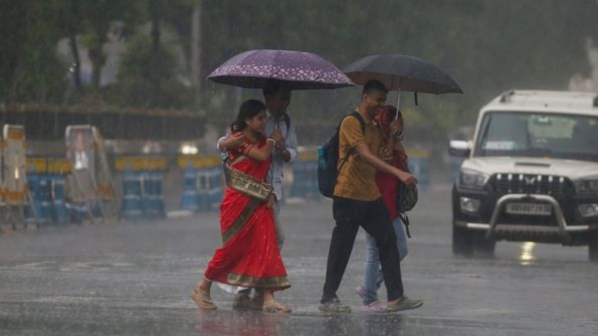Karnataka Weather: ರಾಜ್ಯದ ಈ ಜಿಲ್ಲೆಗಳಲ್ಲಿ ಎರಡು ದಿನ ಗುಡುಗು, ಮಿಂಚು ಸಹಿತ ಬಿರುಗಾಳಿ ಮಳೆ ಮುನ್ಸೂಚನೆ