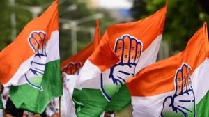 19 എംഎൽമാരേയും ഇറക്കി കോണ്‍ഗ്രസ്; 55 പേരടങ്ങിയ ആദ്യഘട്ട സ്ഥാനാർത്ഥി പട്ടിക പുറത്ത്