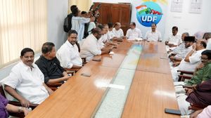 ധനകാര്യ വകുപ്പ് സതീശന്, രമേശ് ചെന്നിത്തലയ്ക്ക് ആഭ്യന്തരം; ഇടഞ്ഞ് മാണി സി കാപ്പനും ജോസഫ് വിഭാഗവും