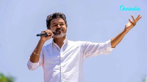 വിജയ് അധികാരത്തിലേക്ക് ; ടിവികെയ്ക്ക് പിന്തുണ പ്രഖ്യാപിച്ച് സിപിഎമ്മും സിപിഐയും വിസികെയും