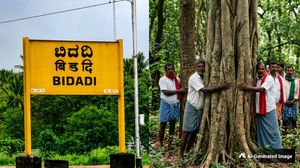 ബിദാദി ടൗൺഷിപ്പിന്റെ ഭാവി അനിശ്ചിതത്വത്തിൽ; 'അപ്പിക്കോ' സമരവുമായി കർഷകർ, പ്രതിഷേധം ശക്തമാവുന്നു