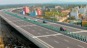 ബെംഗളൂരു-മൈസൂരു ഇടനാഴി പദ്ധതി ഏറ്റവും വലിയ അഴിമതിയായി മാറാം: തുറന്നടിച്ച് കര്‍ണാടക ഹൈക്കോടതി
