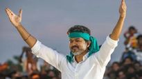 'വരത്തന്‍' അല്ല, നിങ്ങളില്‍ ഒരുവന്‍ വിജയ്; പേരമ്പൂരില്‍ കോടികള്‍ ചെലവിട്ട് വീട്, സര്‍വെ ഫലം തിരിച്ചടി
