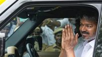 തമിഴ്നാട്ടിൽ വൻ ട്വിസ്റ്റ്; വിജയിയെ പിന്തുണയ്ക്കാൻ തയ്യാറായി എഐഎഡിഎംകെ എംഎൽഎമാർ