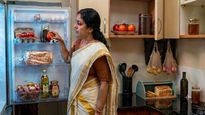 തക്കാളിയും ഉള്ളിയുമെല്ലാം ഫ്രിഡ്ജിലാണോ വെക്കാറുളളത്? ഈ സാധനങ്ങളൊന്നും ഒരിക്കലും ഫ്രിഡ്ജിൽ വെക്കരുത്