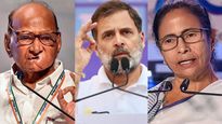 മമതയും പവാറും തിരികെ കോണ്‍ഗ്രസിലേക്ക്? പാര്‍ട്ടി വിട്ടവരെല്ലാം തിരിച്ചെത്തുമോ? തിരക്കിട്ട നീക്കങ്ങള്‍