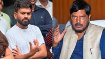 അംബേദ്കറിന്റെ സ്വപ്നം പൂർത്തിയാക്കാൻ എൻഡിഎയിലേക്ക് വരൂ, അഭിജീത് ദീപ്കെയെ ക്ഷണിച്ച് കേന്ദ്ര മന്ത്രി
