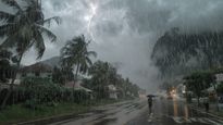 അതിതീവ്ര മഴ, കൂടുതൽ ജില്ലകളിൽ റെഡ് അലർട്ട്..നദികളിലും ജലനിരപ്പ് ഉയരുന്നു, മുന്നറിയിപ്പ്