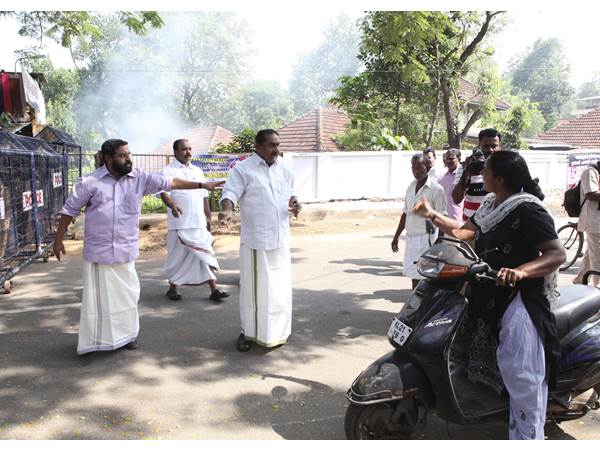 പ്രതിഷേധം ജയിച്ചു;വഴി തുറന്നു