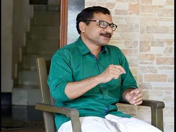 ചിറയിന്‍കീഴ് അബ്ദുള്‍ഖാദറെ എന്ന് വിളിക്കപ്പെടും മുമ്പ് നസീറങ്ങ് പോയത് നന്നായി! സംഘികള്‍ക്കൊരു മറുപടി