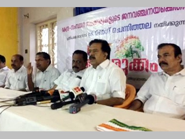 താടിവെച്ചവരെയെല്ലാം പിണറായി  സര്‍ക്കാര്‍ തീവ്രവാദികളാക്കുന്നു: ചെന്നിത്തല