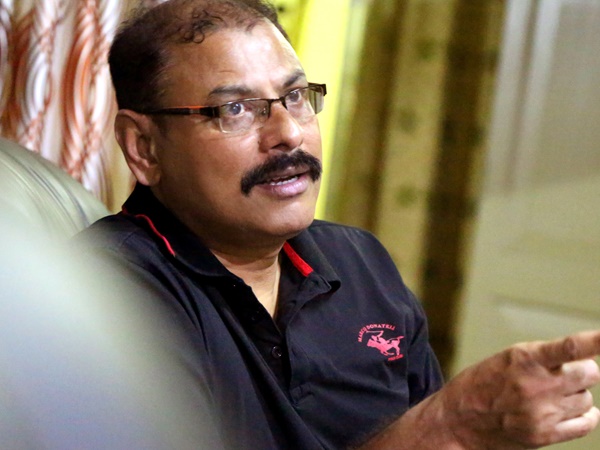കാപ്റ്റന്‍ സിനിമയില്‍ അസത്യമെന്ന് സത്യന്റെ ആത്മമിത്രവും  ഇന്ത്യന്‍ ഫുട്‌ബോളറുമായിരുന്ന ഷറഫലി