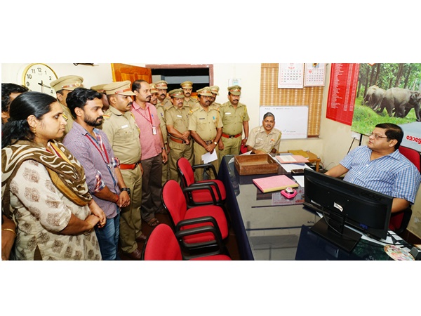 വയനാട് ആര്‍ടിഒ ഓഫീസില്‍ ഗതാഗത കമ്മീഷണറുടെ  മിന്നല്‍ പരിശോധന