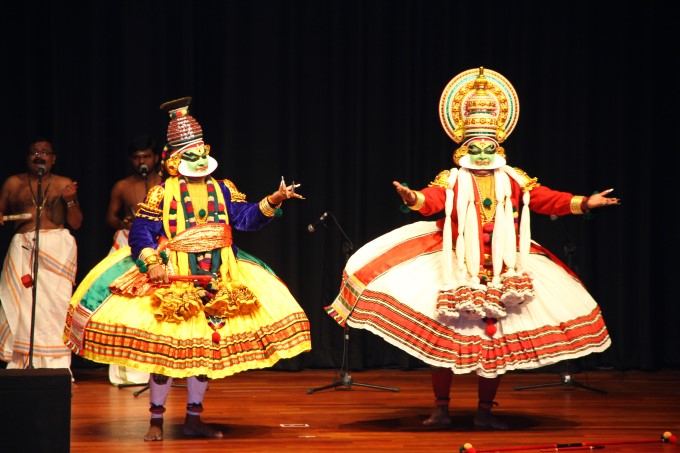 കിള്ളിക്കുറിശ്ശിമംഗലത്ത് കഥകളി ചെർപ്പുളശേരിയിൽ സപര്യ സര്‍ഗോത്സവം: പാലക്കാട് കലാ വസന്തം