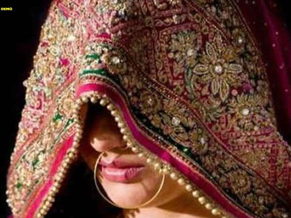 ഭാര്യയ്ക്ക് താടിയും പുരുഷശബ്ദവും; വിവാഹമോചനം വേണമെന്ന ഭർത്താവിന്റെ ആവശ്യം കോടതി തള്ളി