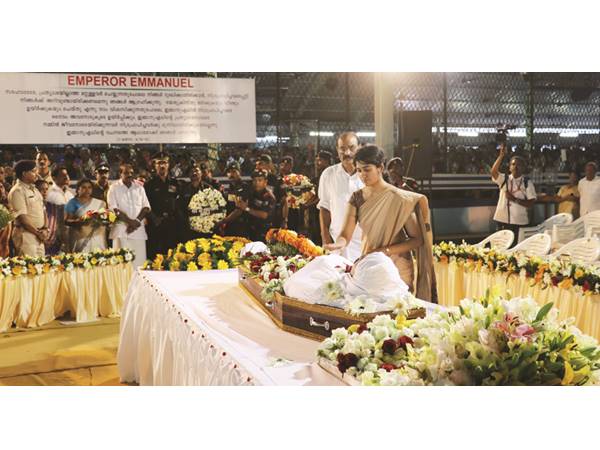 വീരമൃത്യു വരിച്ച സൈനികന് നാടിന്റെ അന്ത്യാഭിവാദ്യം: വീരമൃത്യൂ ഇന്ത്യാ- പാക് അതിര്‍ത്തിയില്‍ വെച്ച്!