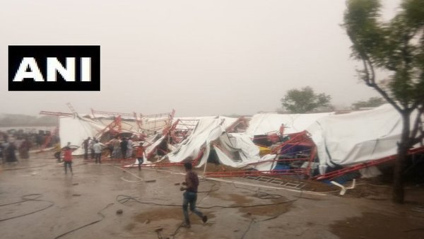 രാജസ്ഥാനിൽ പന്തൽ തകർന്ന് 14 മരണം: അപകടം ക്ഷേത്രത്തിലെ പന്തൽ കാറ്റിലും മഴയിലും തകർന്ന്!!