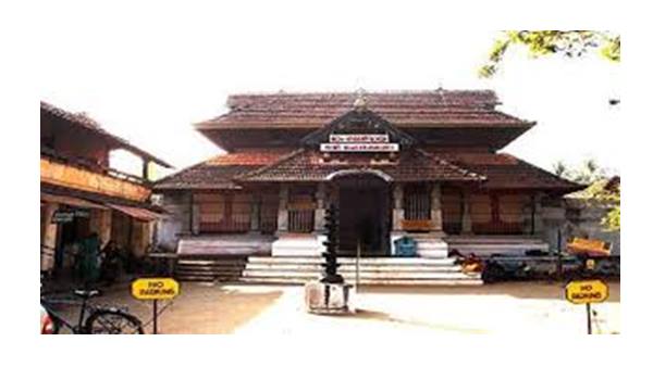 പാപ്പാന്‍മാര്‍ക്കും കതിനക്കാര്‍ക്കും റിസ്‌ക് അലവന്‍സ്; മലബാര്‍ ദേവസ്വം ബോര്‍ഡില്‍ ശമ്പള പരിഷ്‌കരണം ഉടന്‍